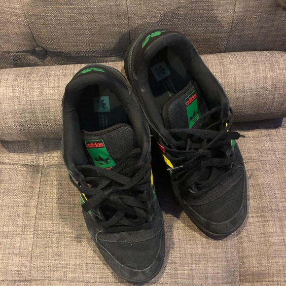 Adidas Bucktown Rasta Hemp Sneaker 
